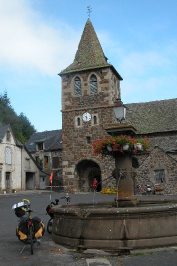 105Saint_Hippolyte.JPG (reduit)